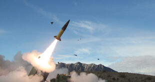 إعلام إسرائيلي: حزب الله يطلق نحو 100 صاروخ باتجاه إسرائيل يوميًا