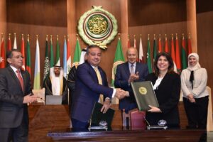 تكريم الرئيس التنفيذي والعضو المنتدب لمصرف «أبو ظبي الإسلامي- مصر ADIB-Egypt» كأحد أبرز قادة الاستدامة المؤثرين في المنطقة العربية