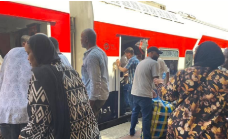 قطار لنقل السودانيين من مصر إلى وطنهم