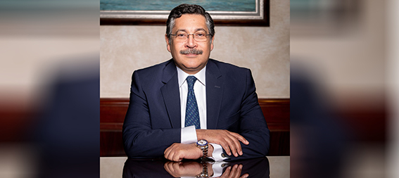 حسن غانم، الرئيس التنفيذي العضو المنتدب لبنك التعمير والإسكان